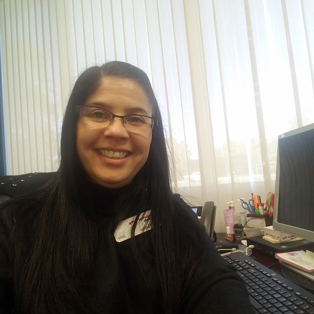 Meet your Posher, Emily